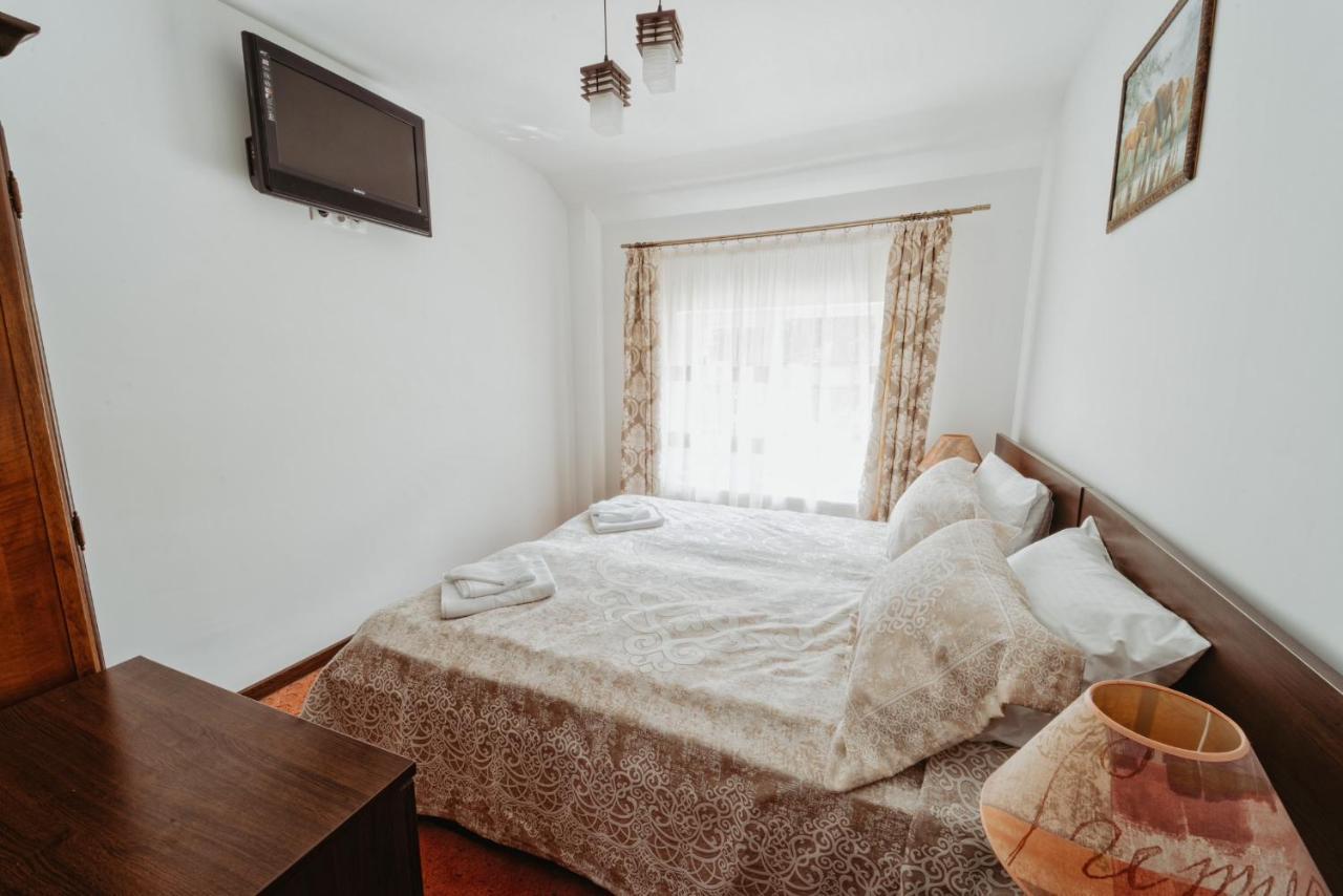 Hotel Complex Turistic Constantin Bucovina Câmpulung Moldovenesc Exterior foto