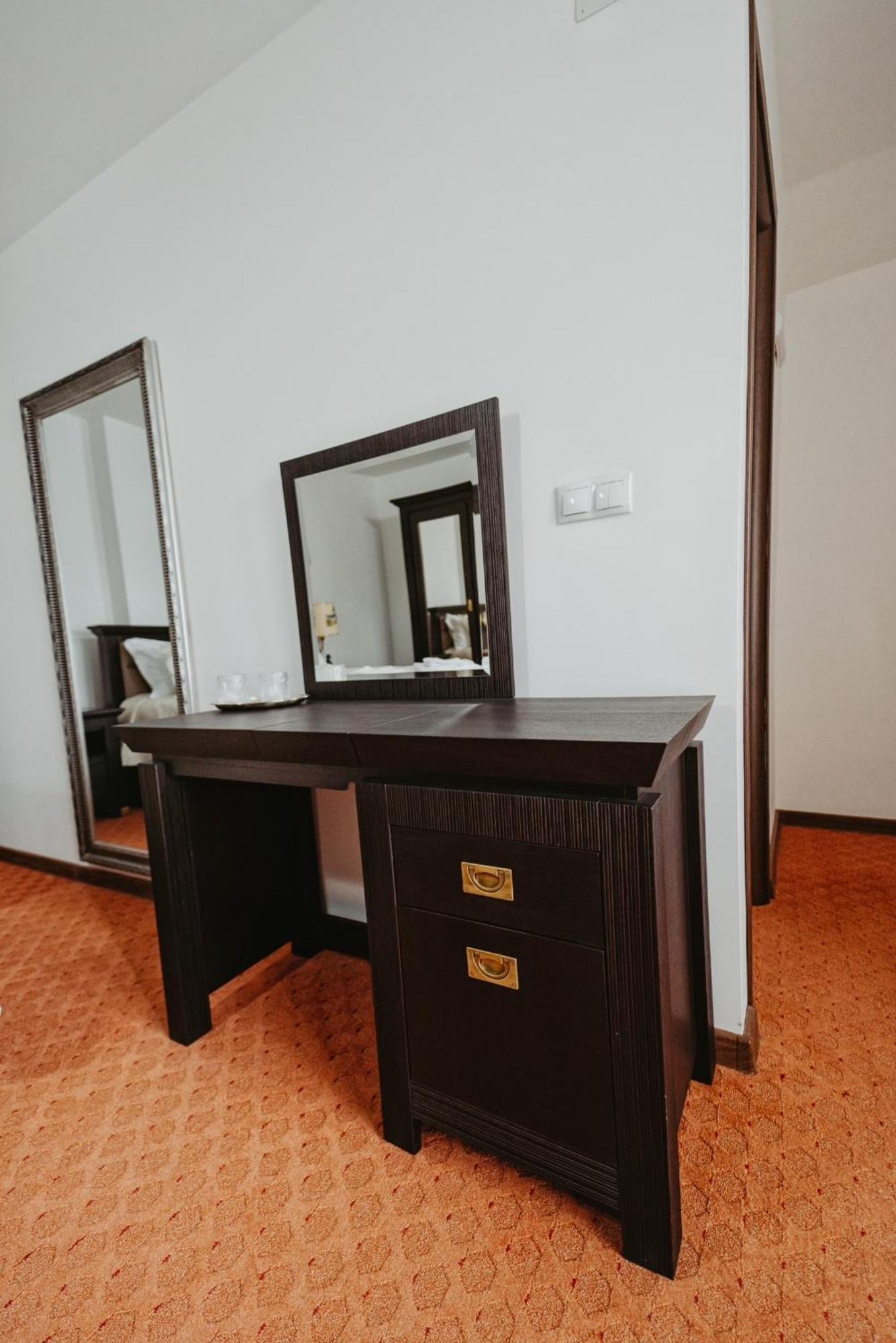 Hotel Complex Turistic Constantin Bucovina Câmpulung Moldovenesc Exterior foto