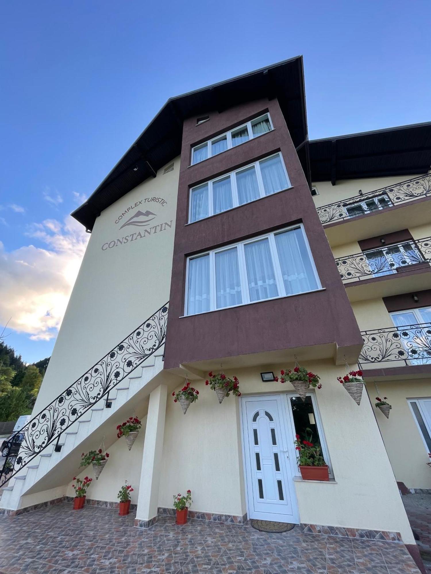 Hotel Complex Turistic Constantin Bucovina Câmpulung Moldovenesc Exterior foto